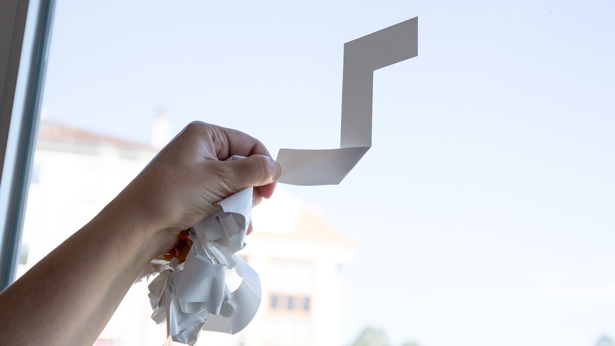 Как удалить наклейки откуда угодно: найдены 4 очень простых способа 