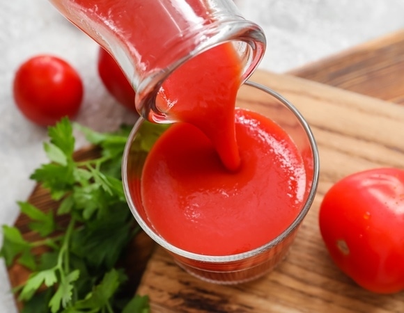 Диетолог сказала, кому придется отказаться от томатного сока Диетолог сказала, кому придется отказаться от томатного сока