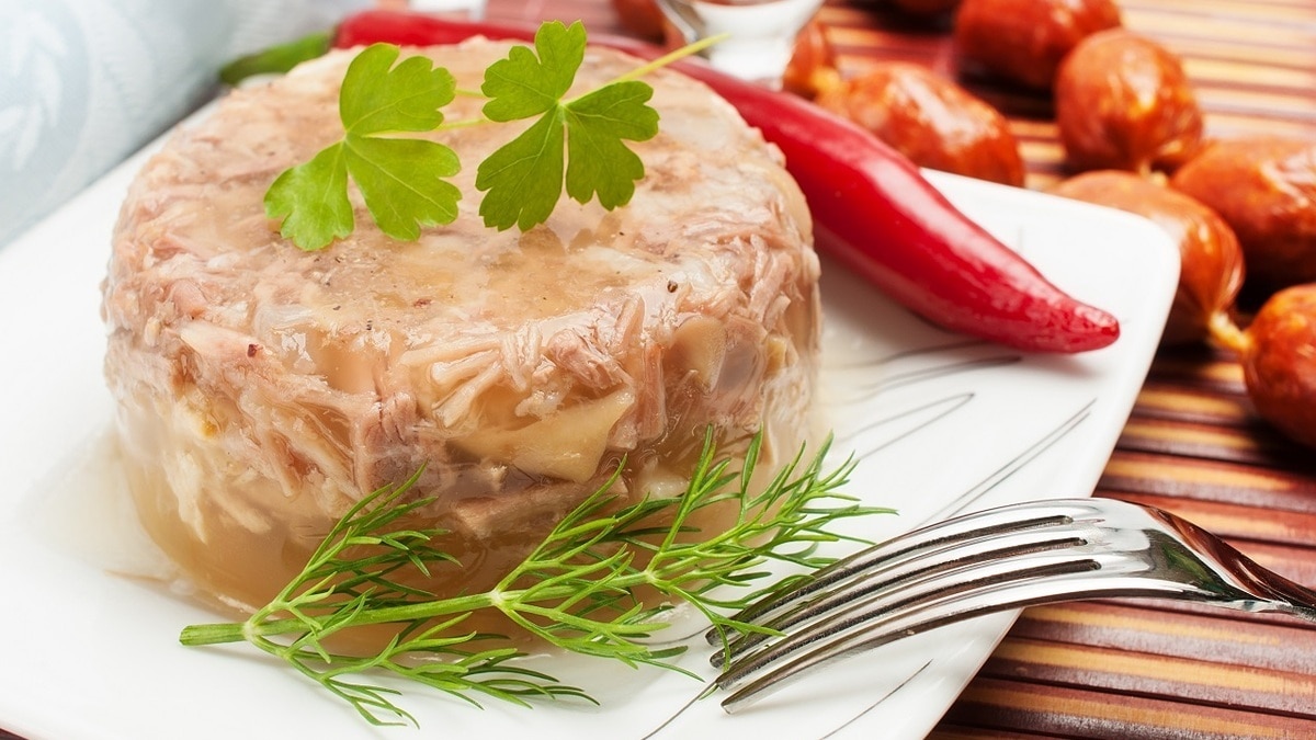 Кулинары раскрыли способ сварить холодец в три раза быстрее Кулинары раскрыли способ сварить холодец в три раза быстрее