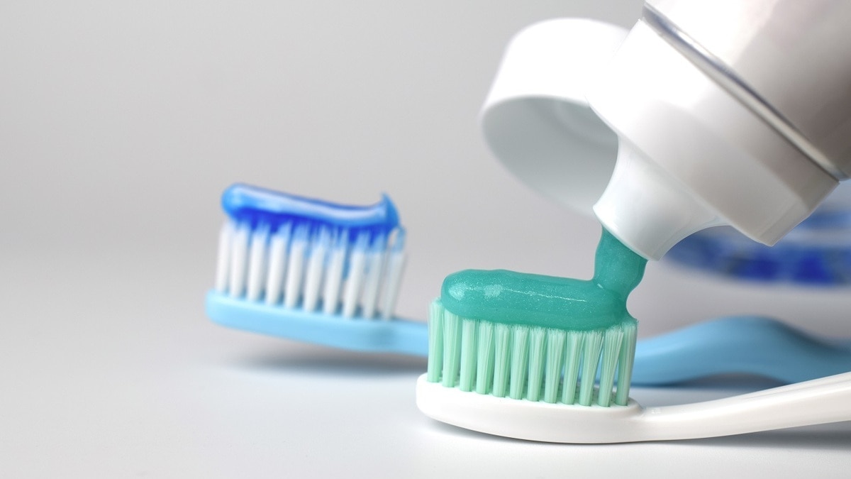 Как выбрать хорошую зубную пасту — рекомендации эксперта Роспотребнадзора