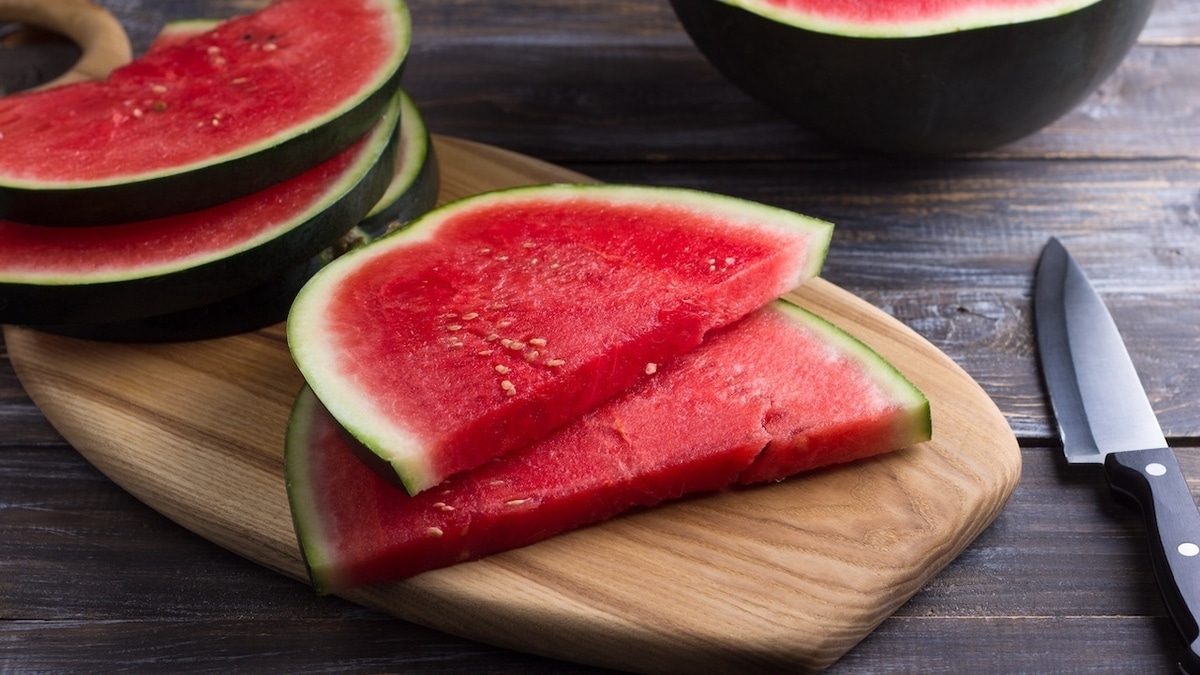 Агроном сказал, какие арбузы нельзя покупать: в них полно нитратов 