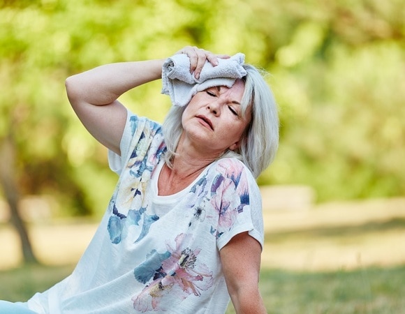 Не меньше литра в день! Стало известно, какой напиток необходим пожилым в жару Не меньше литра в день! Стало известно, какой напиток необходим пожилым в жару