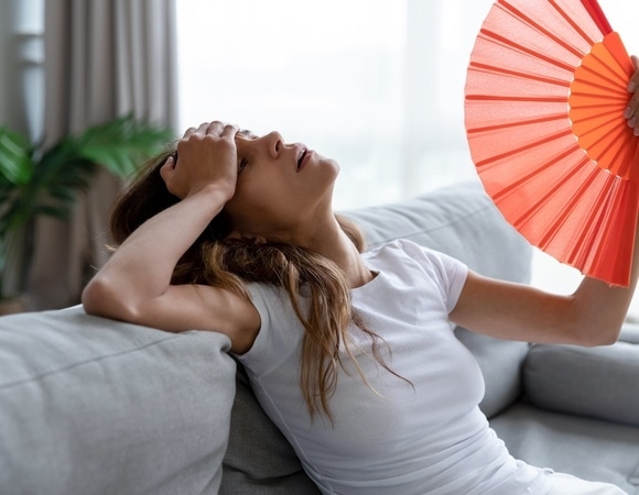 Эксперты назвали 3 хитрости, которые заменят кондиционер и вентилятор в жару Эксперты назвали 3 хитрости, которые заменят кондиционер и вентилятор в жару