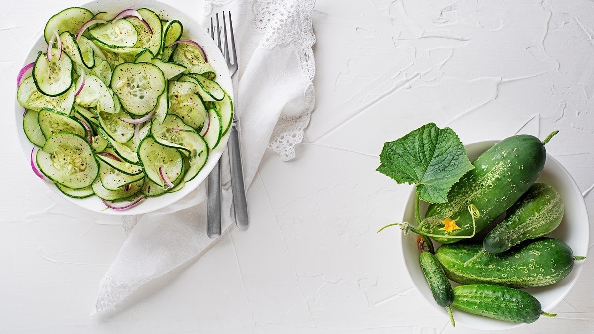 Майонез, сметана, масло — мимо! Рецепт оригинальной заправки для огуречного салата Майонез, сметана, масло — мимо! Рецепт оригинальной заправки для огуречного салата