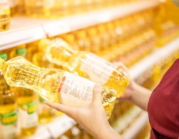 Как выбрать хорошее подсолнечное масло — многие не знают этих простых правил Как выбрать хорошее подсолнечное масло — многие не знают этих простых правил