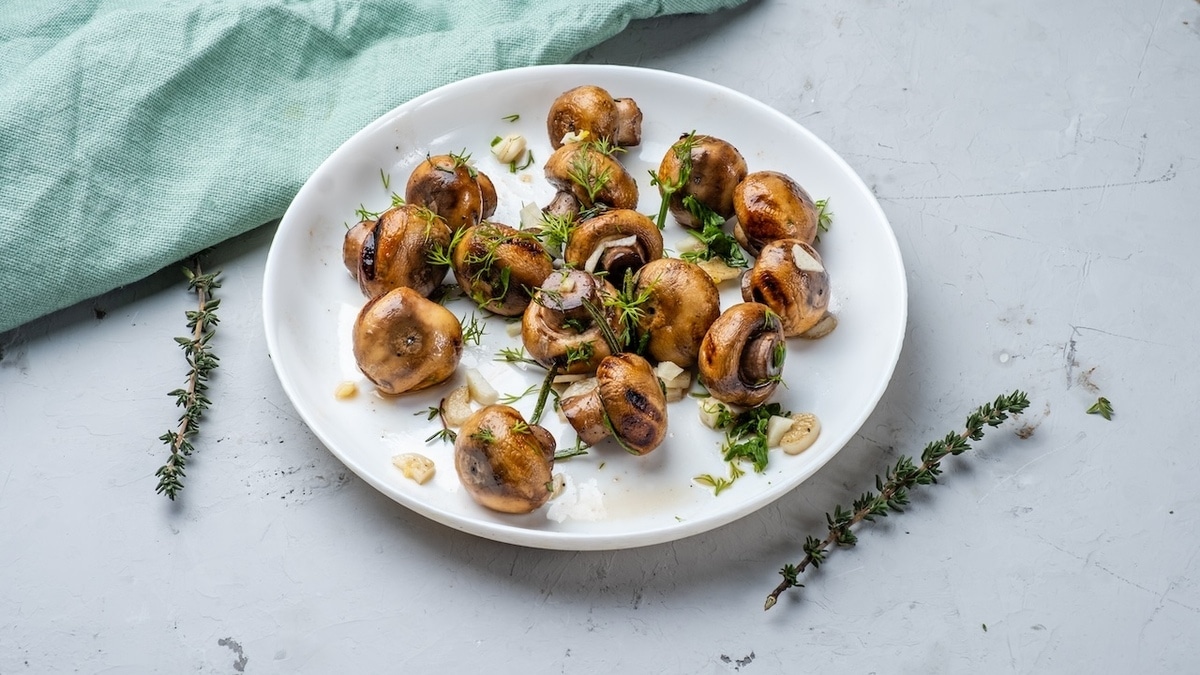 Гастроэнтеролог сообщил, сколько грибов можно съедать в день — норма вас удивит Гастроэнтеролог сообщил, сколько грибов можно съедать в день — норма вас удивит