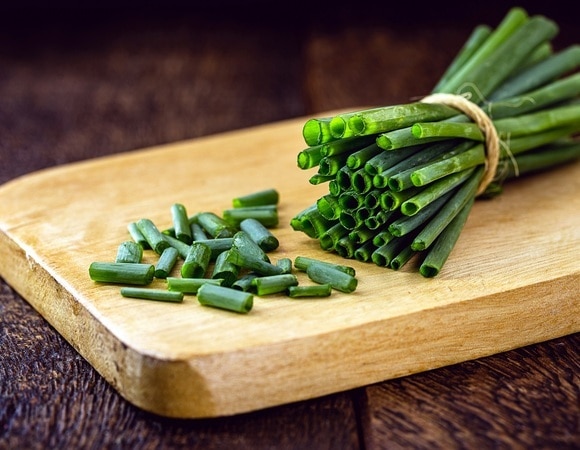 Без потери цвета и витаминов: назван лучший способ заготовки зелени на зиму Без потери цвета и витаминов: назван лучший способ заготовки зелени на зиму