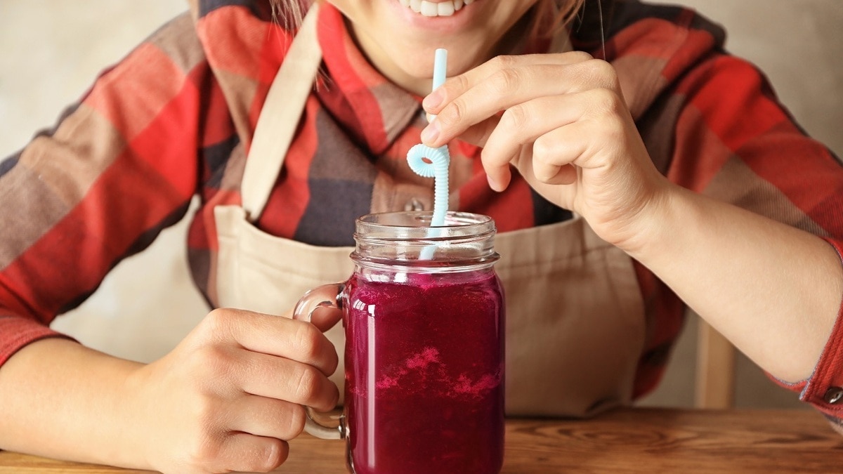 Стало известно, какой сок спасает от ожирения и повышает выносливость