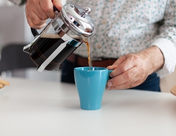 Специалисты назвали безопасное количество кофе для пожилых — снизит риск деменции Специалисты назвали безопасное количество кофе для пожилых — снизит риск деменции