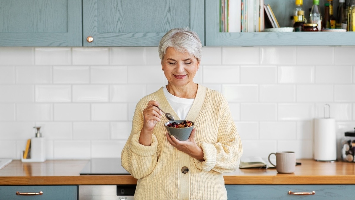 «Разрушают ваше тело»: после 60 лет лучше отказаться от этих пищевых привычек