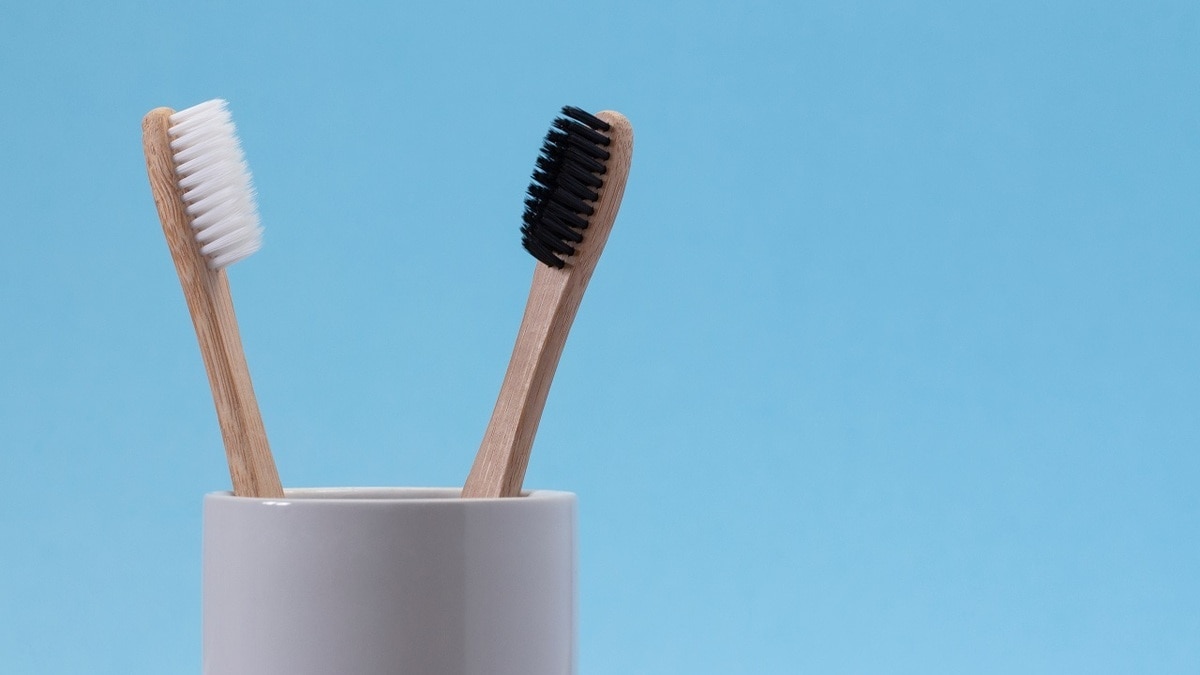 Как часто нужно менять зубную щетку — многие не соблюдают эти сроки