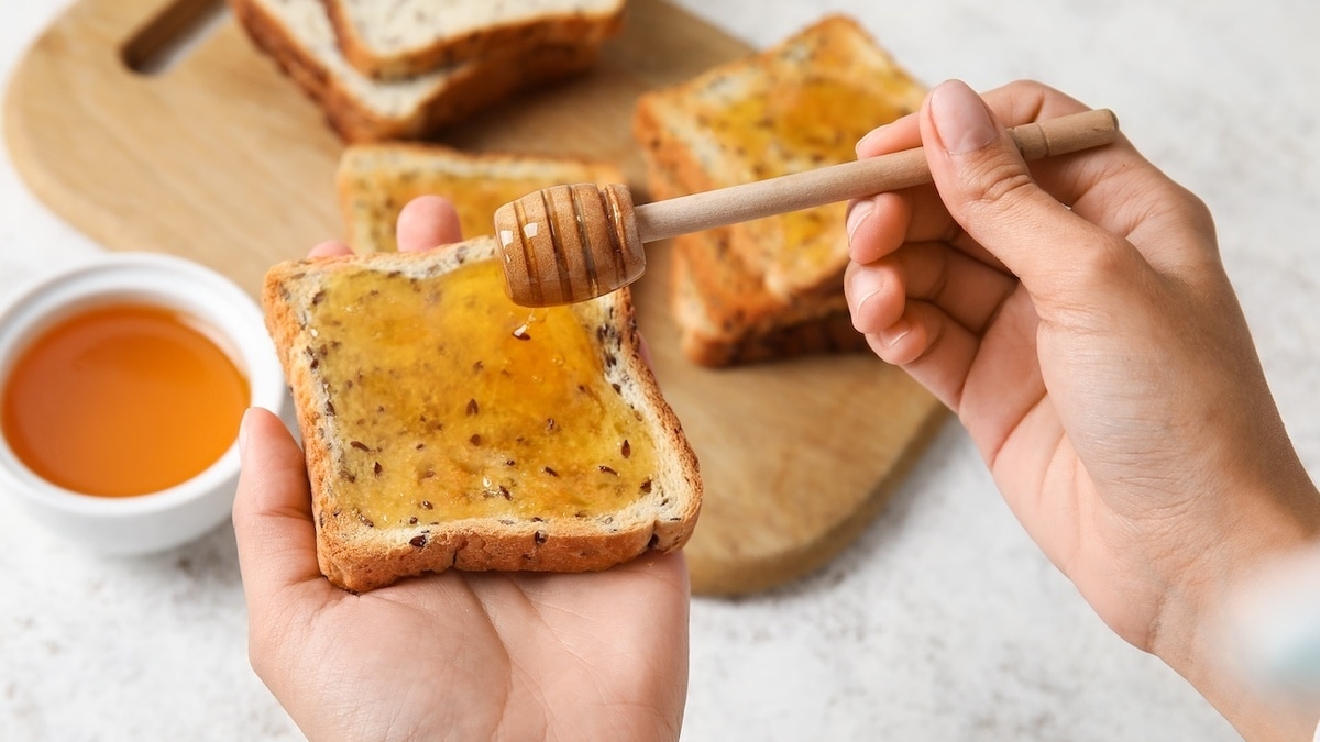 Пользе скажите «пока»: диетолог Соломатина объяснила, с чем не сочетается мед