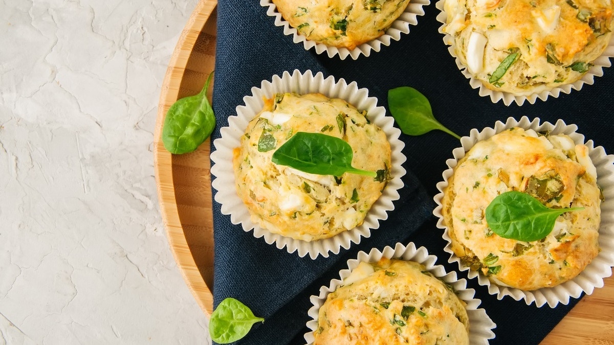 Рецепт вкусных маффинов из кабачков — даже дети съедят их с удовольствием! Рецепт вкусных маффинов из кабачков — даже дети съедят их с удовольствием!