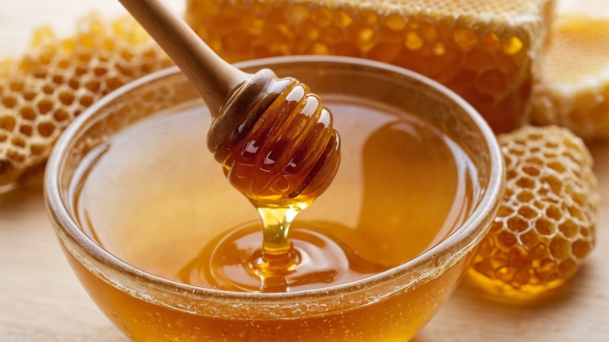 В Роскачестве назвали распространенные методы фальсификации меда В Роскачестве назвали распространенные методы фальсификации меда