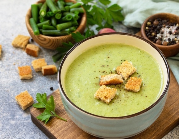 «Нежность в каждой ложке»: готовим суп-пюре из стручковой фасоли «Нежность в каждой ложке»: готовим суп-пюре из стручковой фасоли