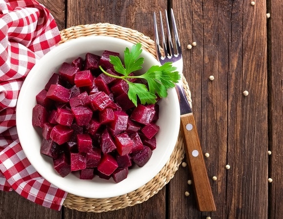 Кому нельзя есть свеклу? Ответила терапевт