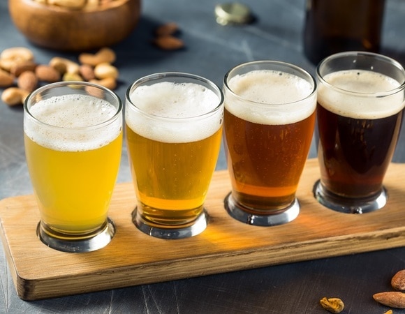 Мало калорий и сахара: диетолог Соломатина сказала, можно ли похудеть на пиве Мало калорий и сахара: диетолог Соломатина сказала, можно ли похудеть на пиве