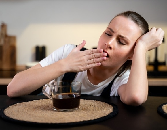 Почему хочется спать после кофе — диетолог озвучила 3 главные ошибки Почему хочется спать после кофе — диетолог озвучила 3 главные ошибки