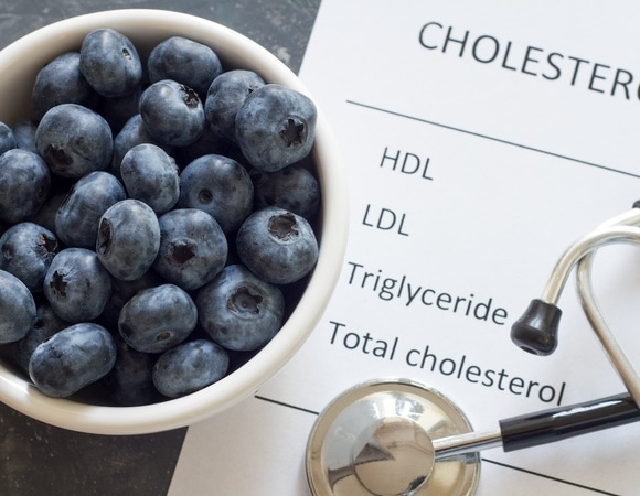 Холестерин не помеха: гастроэнтеролог поделилась диетой для очищения крови Холестерин не помеха: гастроэнтеролог поделилась диетой для очищения крови