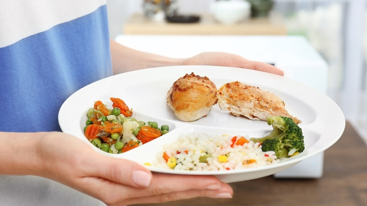 «Можно и рис с мясом, и молоко со сливами»: развеяны мифы о несочетаемости продуктов