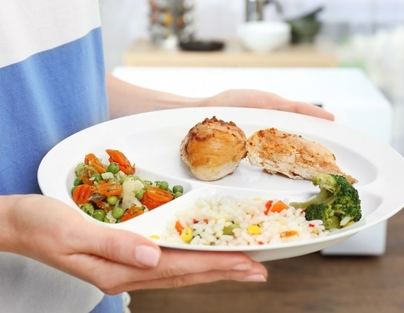 «Можно и рис с мясом, и молоко со сливами»: развеяны мифы о несочетаемости продуктов