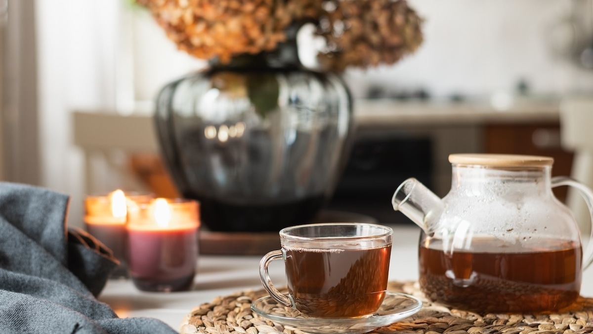 Названо время, в которое нельзя пить зеленый чай — даже черный будет лучше