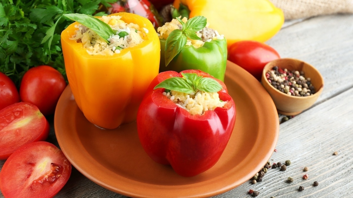 Не развалятся и «удержат» начинку: агроном сказал, какие перцы подходят для фарширования