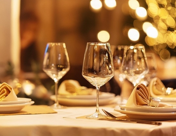 Наслаждаться едой или бежать? Как понять, что в ресторане не соблюдают санитарные нормы Наслаждаться едой или бежать? Как понять, что в ресторане не соблюдают санитарные нормы