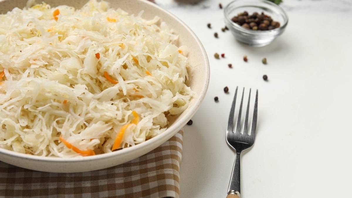 Стало известно, кому нельзя квашеную капусту — есть всего 2 исключения Стало известно, кому нельзя квашеную капусту — есть всего 2 исключения