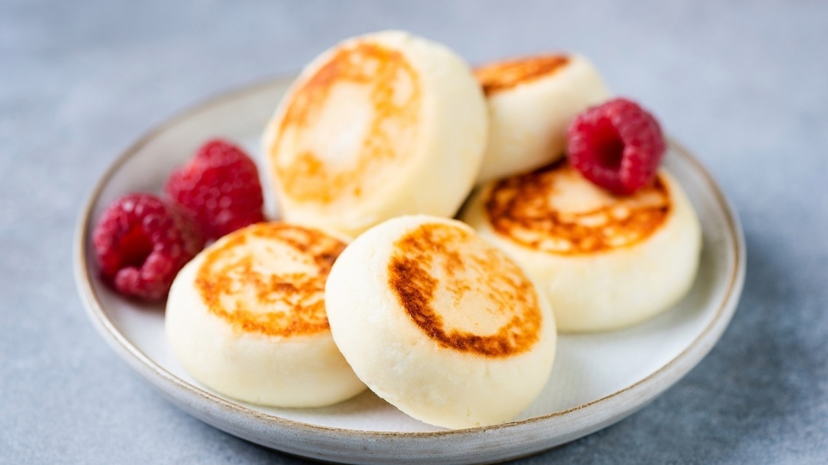 Идеальный завтрак: как приготовить сладкие сырники без сахара Идеальный завтрак: как приготовить сладкие сырники без сахара