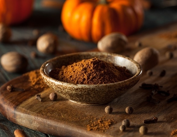 Осенняя пряность: что такое «тыквенная специя» и в чем ее польза Осенняя пряность: что такое «тыквенная специя» и в чем ее польза
