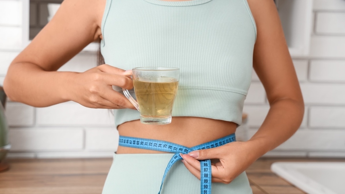 «Природный „Оземпик“»: доктор Мясников назвал самый важный напиток для худеющих