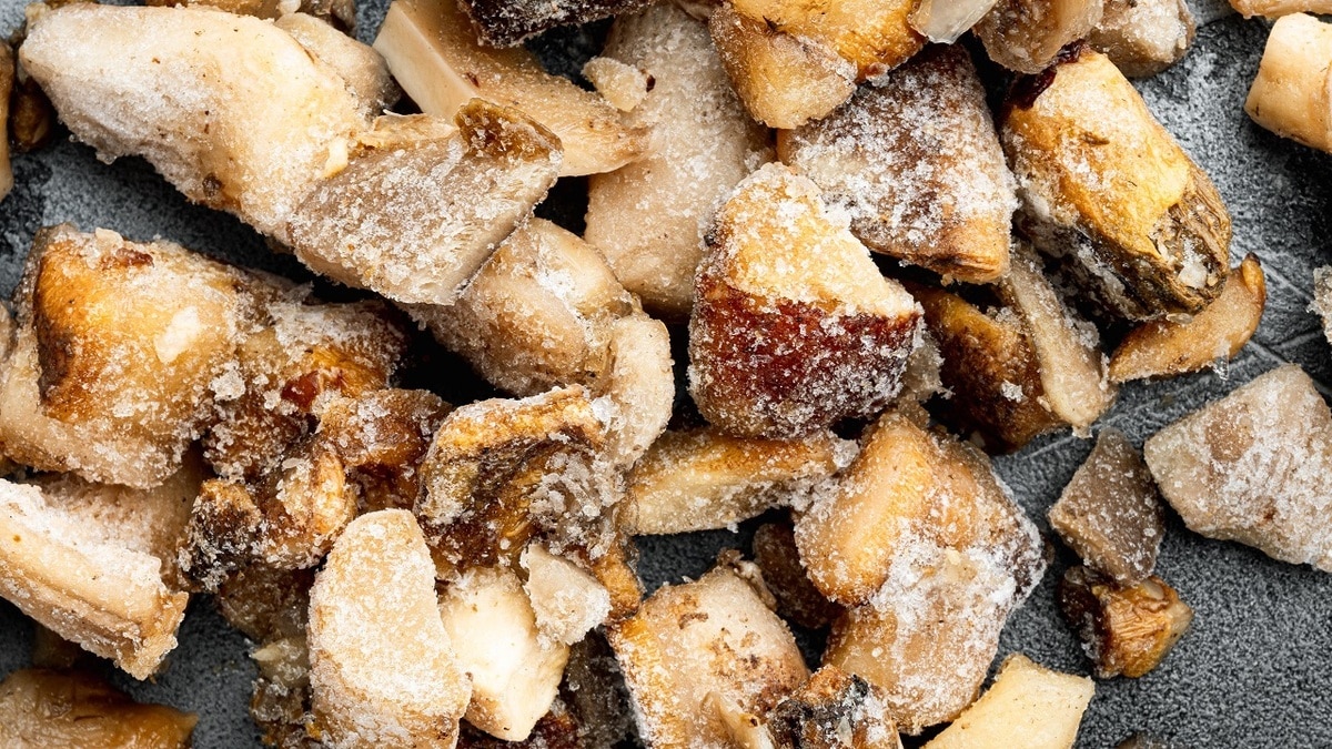 Как долго можно хранить замороженные грибы?