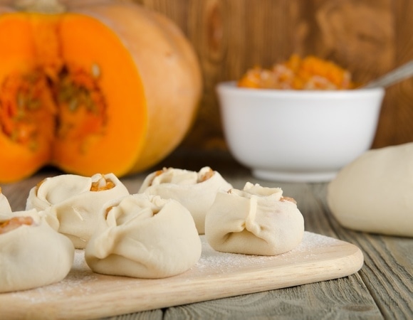 Осень по-восточному: как приготовить сочные манты с тыквой Осень по-восточному: как приготовить сочные манты с тыквой