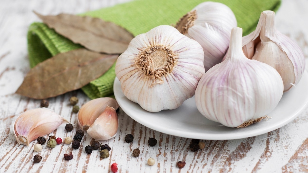 Как правильно добавлять чеснок в еду, чтобы получить из него максимум пользы?