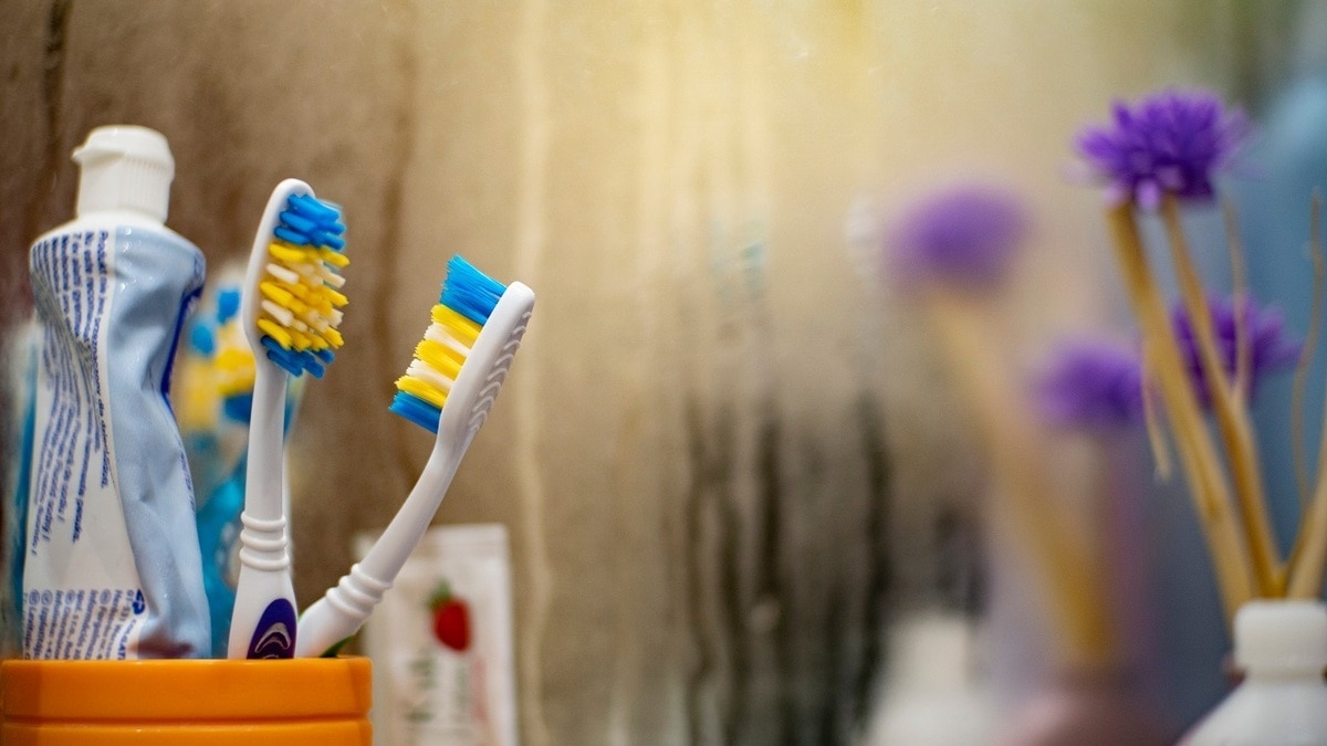 Это точно сработает: найден простой способ предотвратить запотевание зеркал в ванной