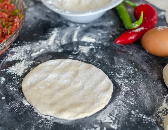 Почти как беляши, но полезнее: простой рецепт пирожков с фаршем Почти как беляши, но полезнее: простой рецепт пирожков с фаршем