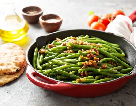 Нарядное сочетание: простой рецепт гарнира из стручковой фасоли к мясу и рыбе Нарядное сочетание: простой рецепт гарнира из стручковой фасоли к мясу и рыбе