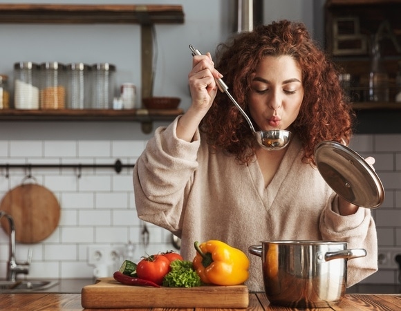 Первое — для стройности: стало известно, какие супы помогают похудеть Первое — для стройности: стало известно, какие супы помогают похудеть