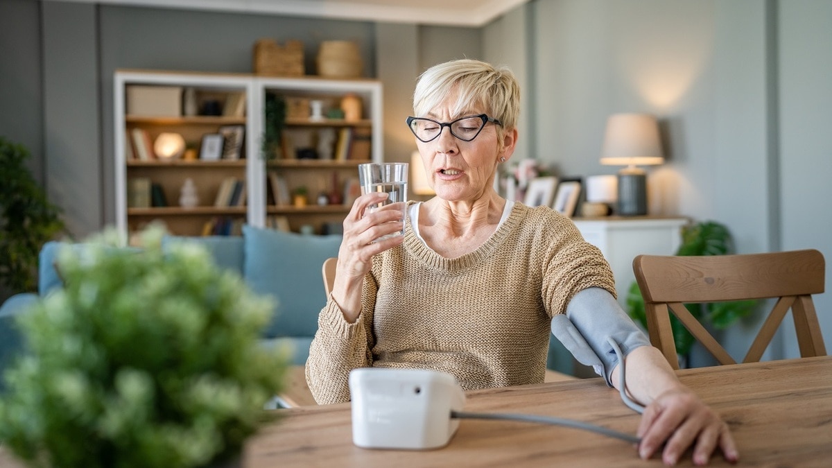 Елена Малышева назвала быстрый способ снизить давление без таблеток Елена Малышева назвала быстрый способ снизить давление без таблеток