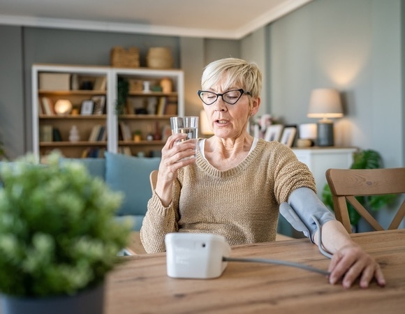 Елена Малышева назвала быстрый способ снизить давление без таблеток Елена Малышева назвала быстрый способ снизить давление без таблеток