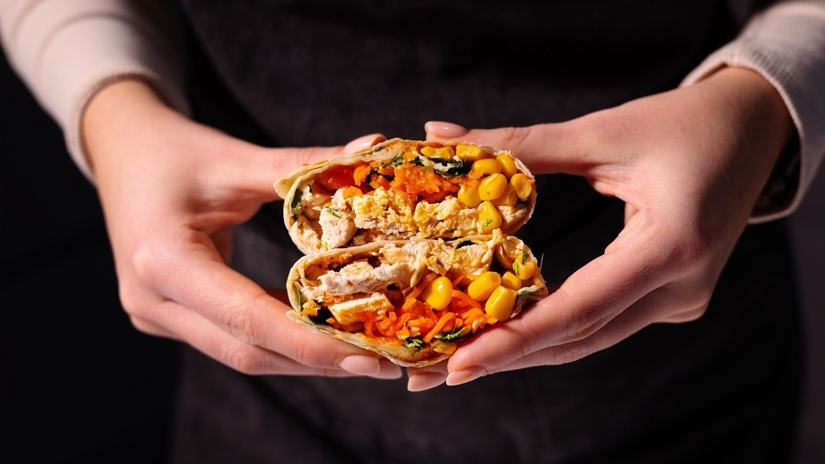 Сколько мяса должно быть в полезной шаурме? Диетолог Кабанов все объяснил