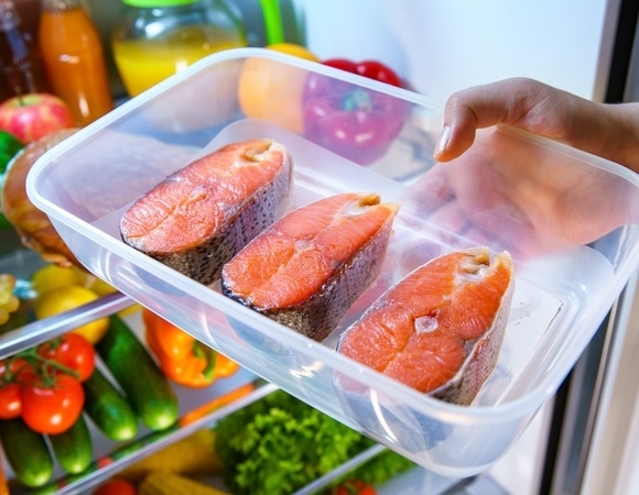 Время ограничено: как долго можно хранить приготовленную рыбу в холодильнике Время ограничено: как долго можно хранить приготовленную рыбу в холодильнике