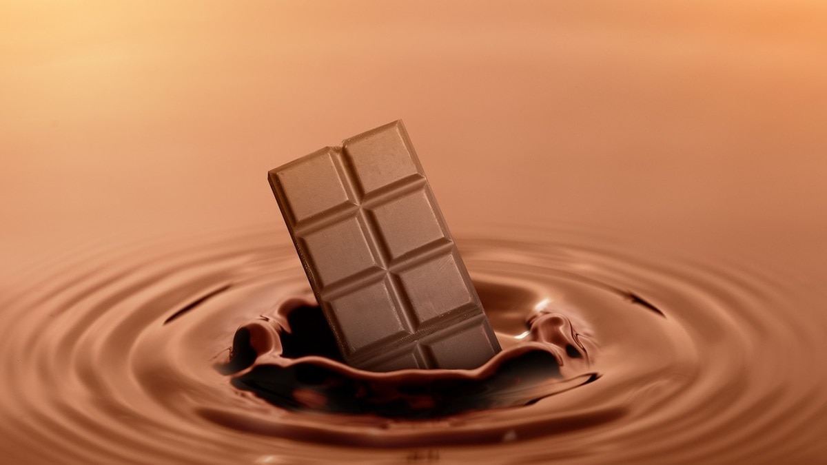 Какой шоколад можно и нельзя есть: мифы о сладостях развеял доктор Мясников