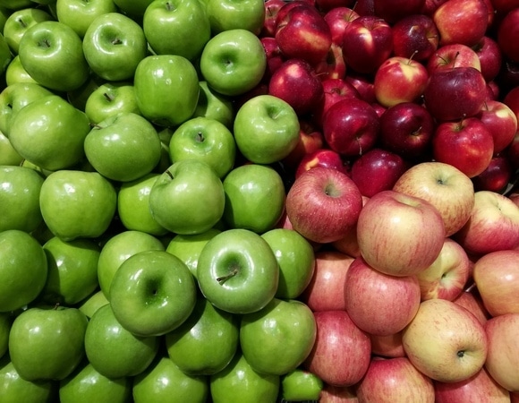 Красные, желтые и зеленые: яблоки какого цвета будут самыми сладкими? Красные, желтые и зеленые: яблоки какого цвета будут самыми сладкими?
