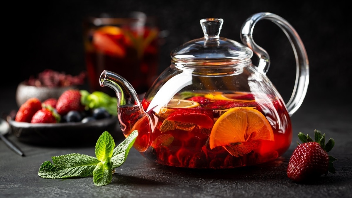 Заваривать и пить чай нужно правильно: Елена Малышева дала дельный совет