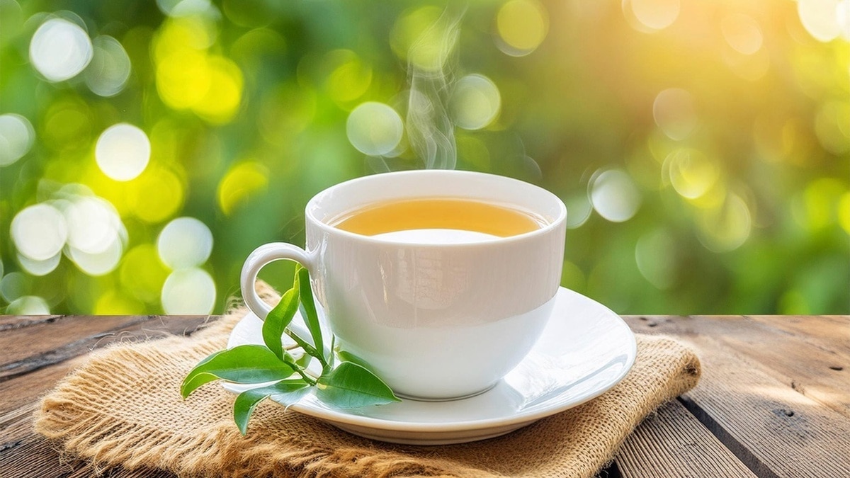 Убрать жир на животе и избавиться от депрессии поможет простой напиток — его раскрыла диетолог Королева 