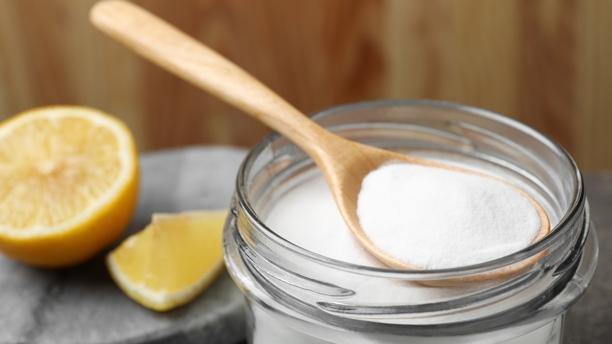 Почему нельзя употреблять пищевую соду при изжоге — доктор Мясников предупредил о последствиях