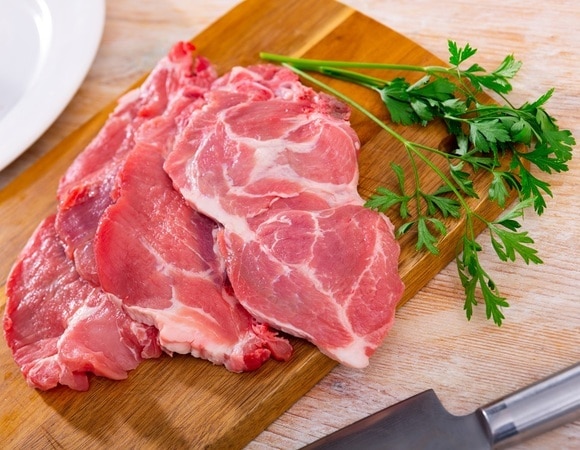 Доктор Мясников назвал свинину полезной — как так? Доктор Мясников назвал свинину полезной — как так?