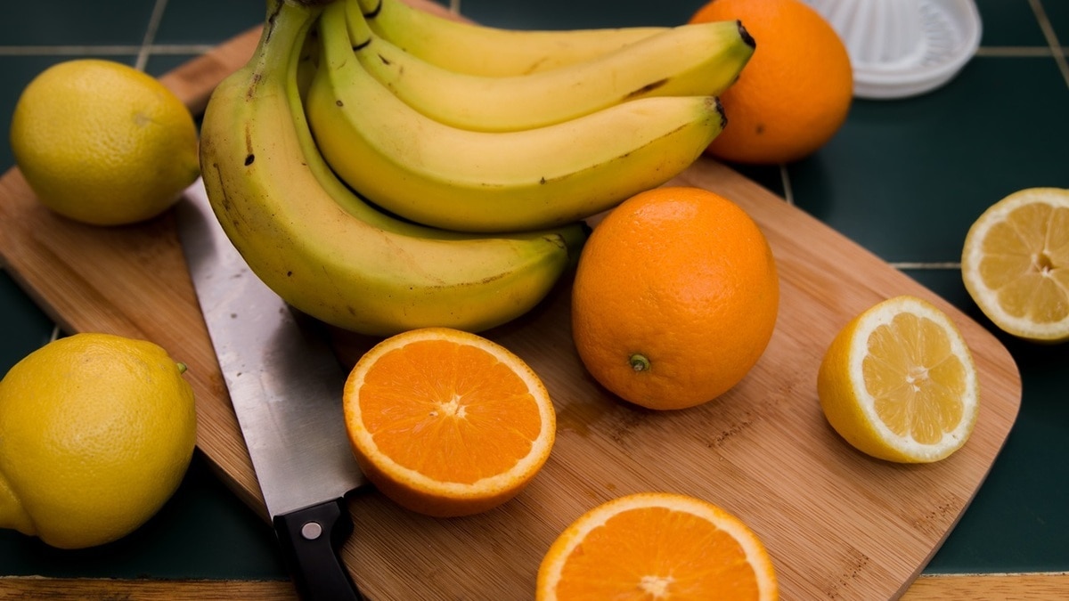 Составлен список продуктов, которые поднимут настроение в любой момент